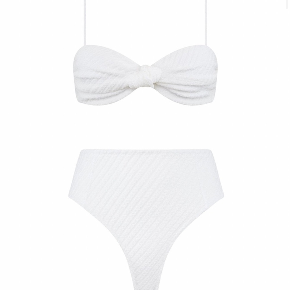 White Triangl bikini